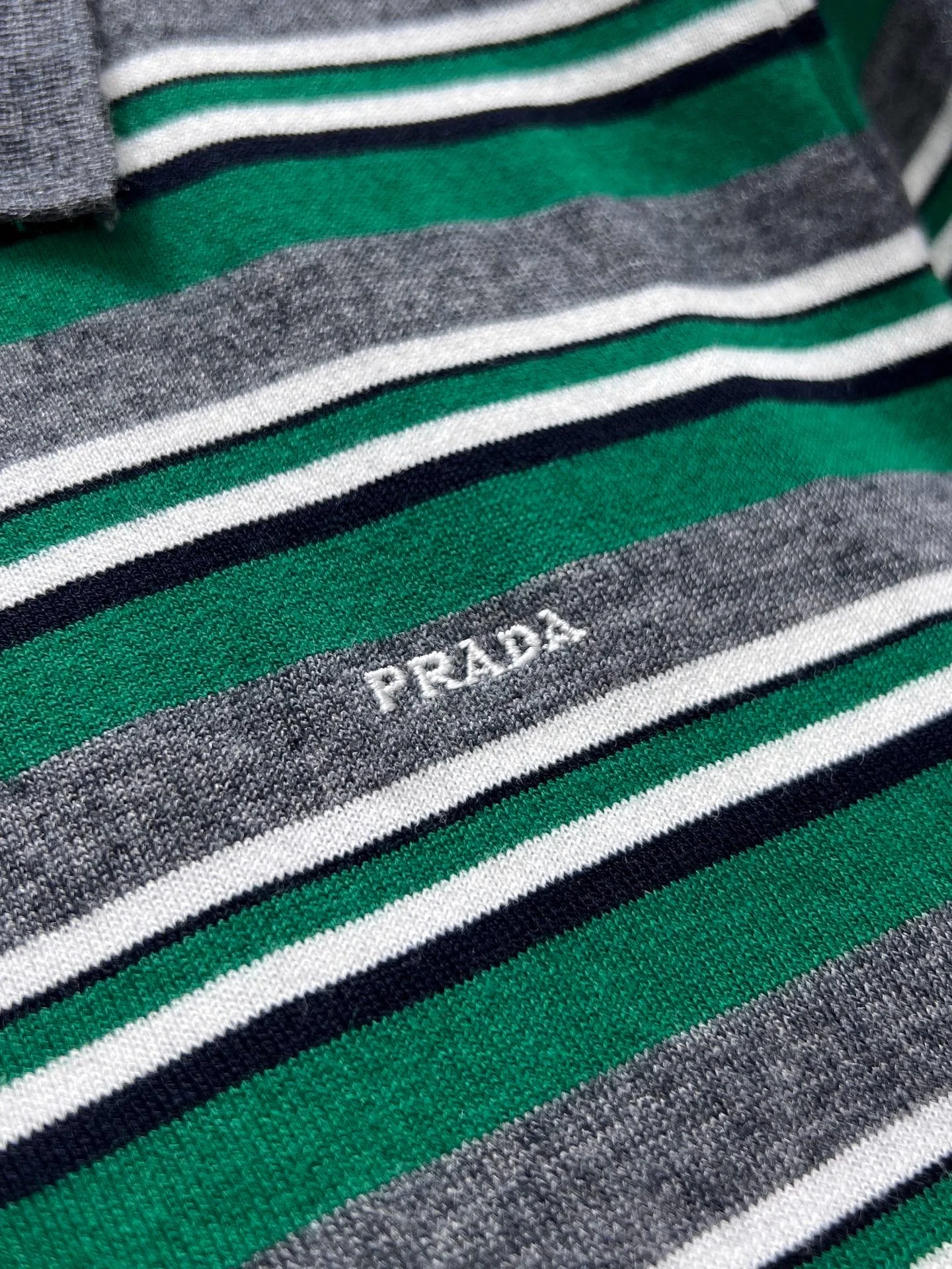PRADA Polos Knit S-L B60202608040246 - Image 5