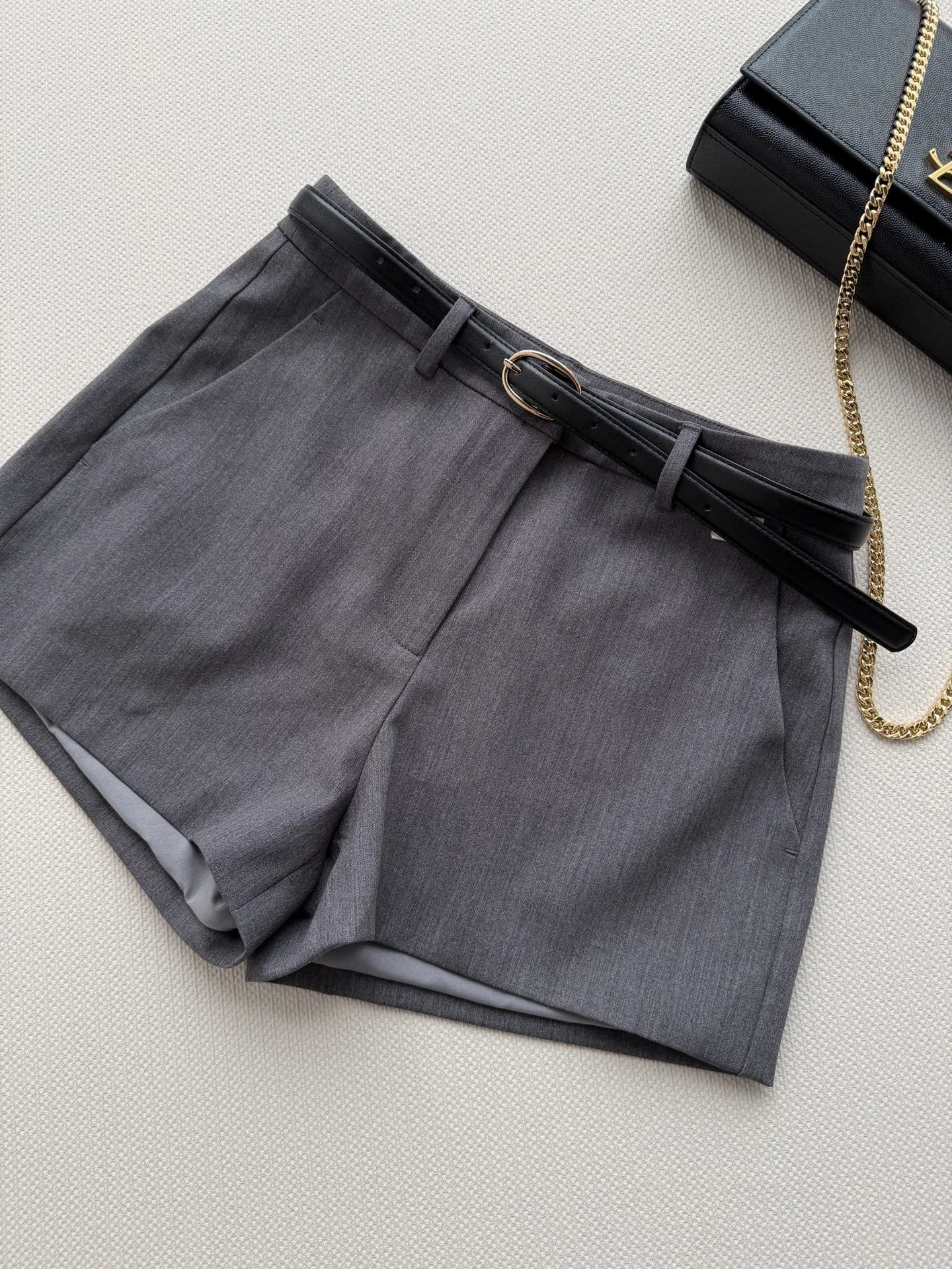 PRADA Shorts Cotton Blend S-M-L B55202608041637 - Image 3