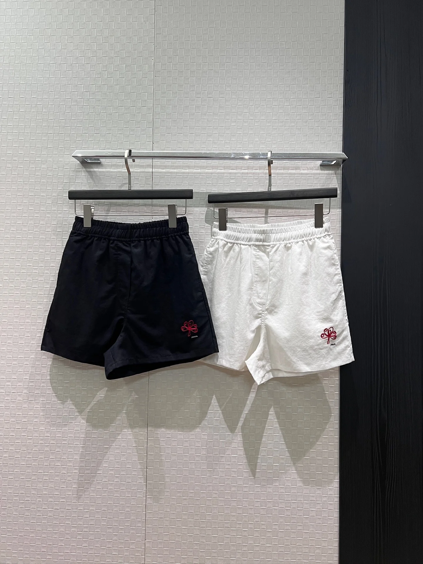 PRADA Shorts Cotton S-M-L B30202608040988 - Image 9