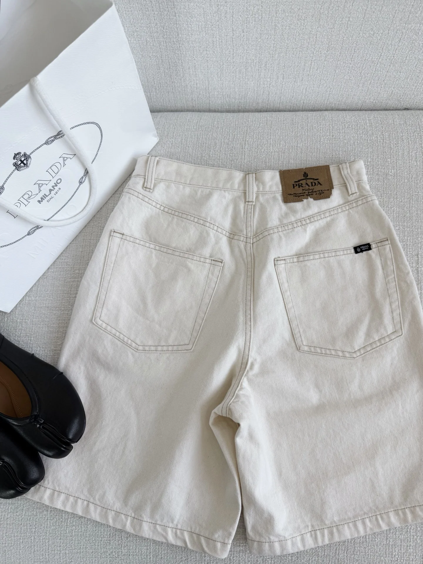 PRADA Shorts Denim S-L B80202608042692 - Image 8
