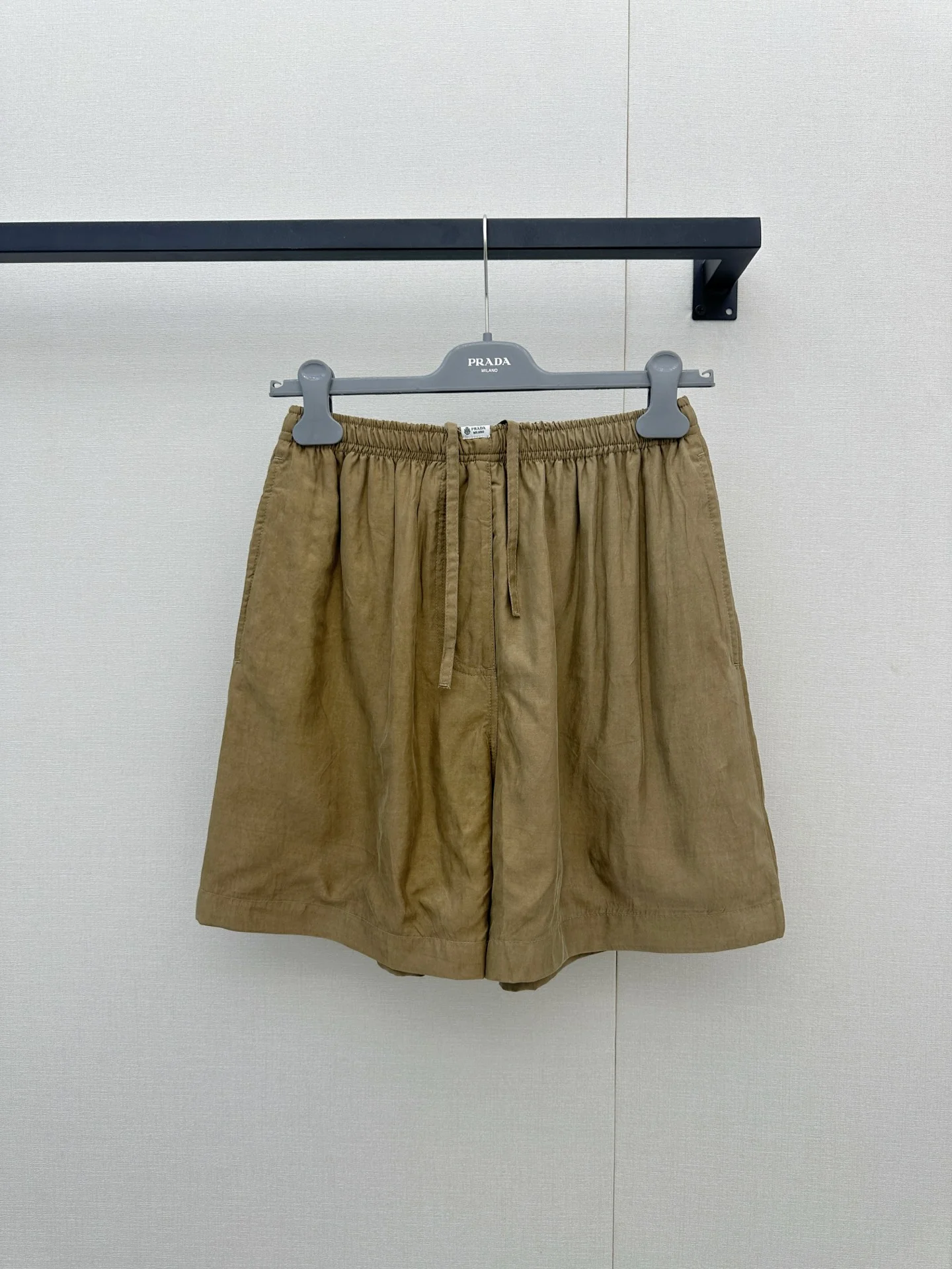 PRADA Shorts S-L C15202608040617 - Image 2