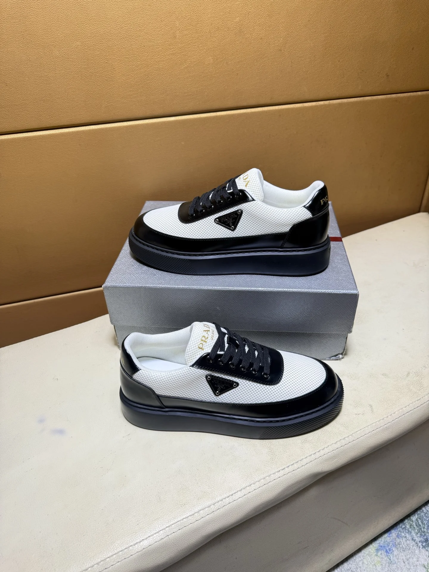 PRADA Sneakers B80202608030480 - Image 4