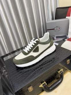 PRADA Sneakers Leather & Canvas EU38-44 B70202608032000