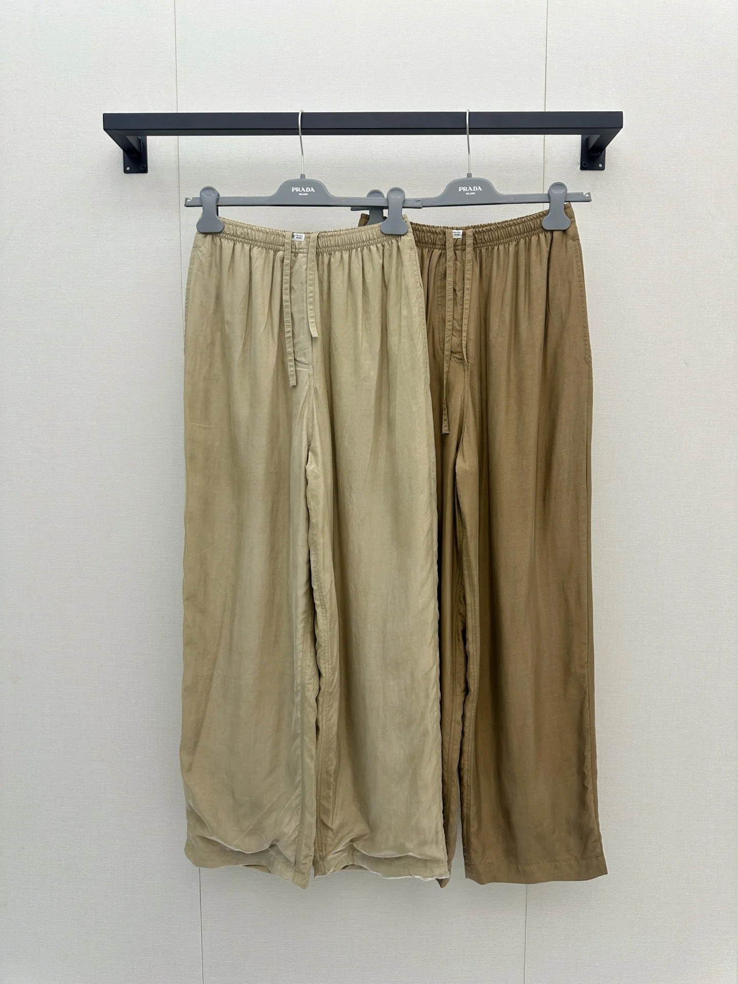 PRADA Trousers Cupro SML D15202608040620