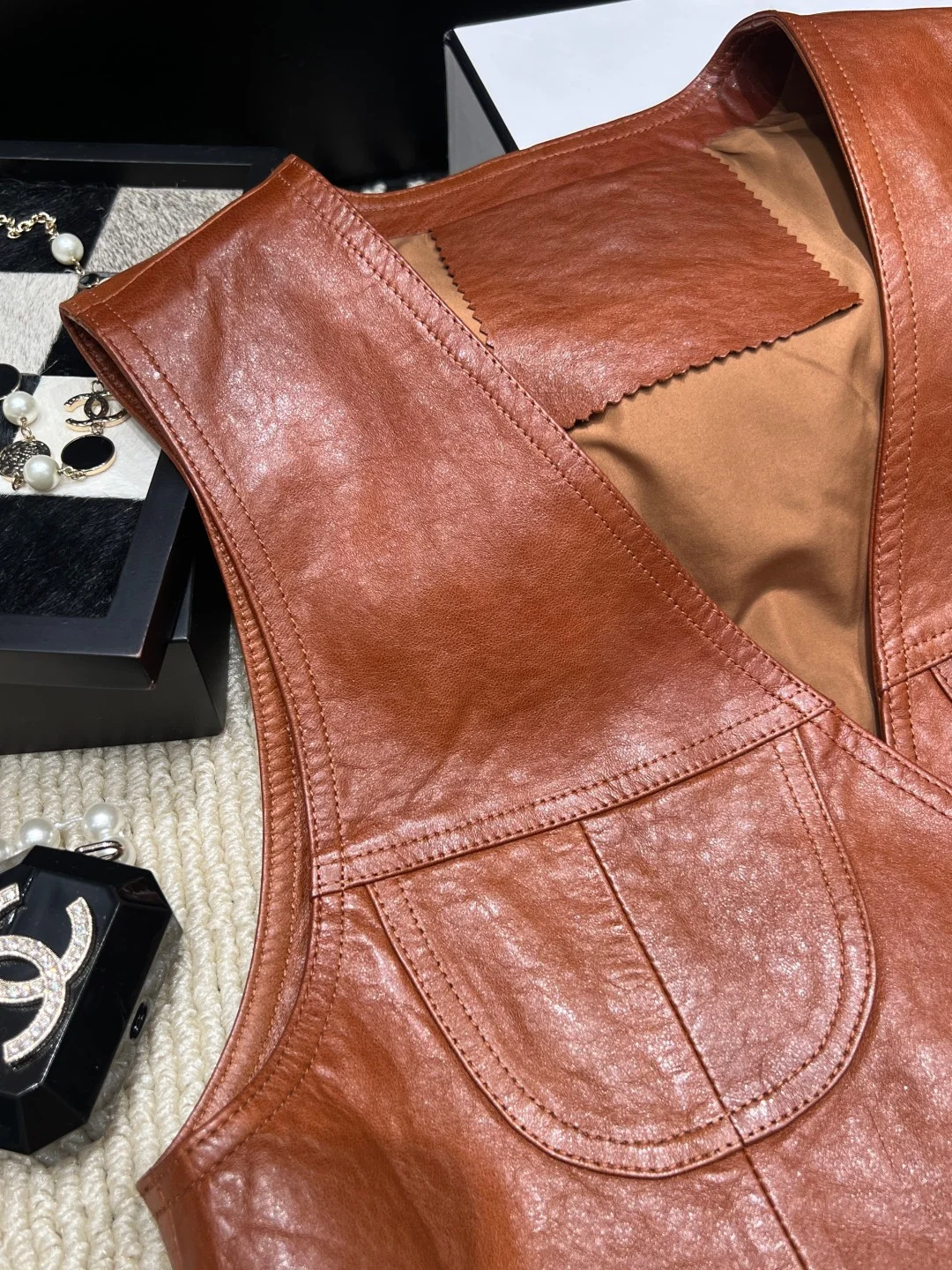 PRADA Vests Leather S-XL D15202608041397 - Image 4