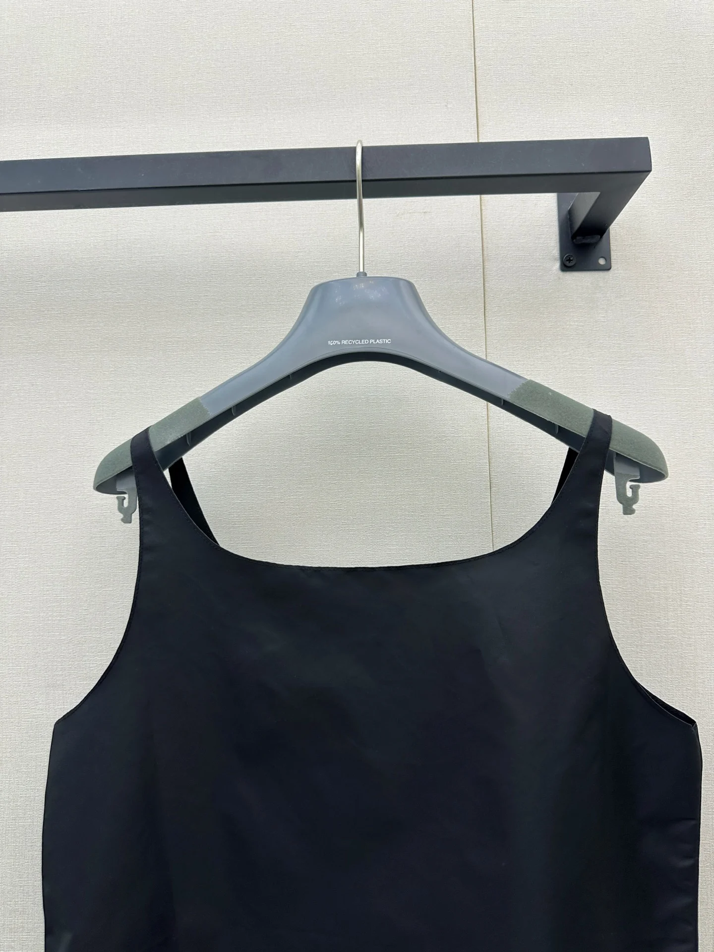 PRADA Vests Recycled Nylon S-M-L D50202608042871 - Image 7
