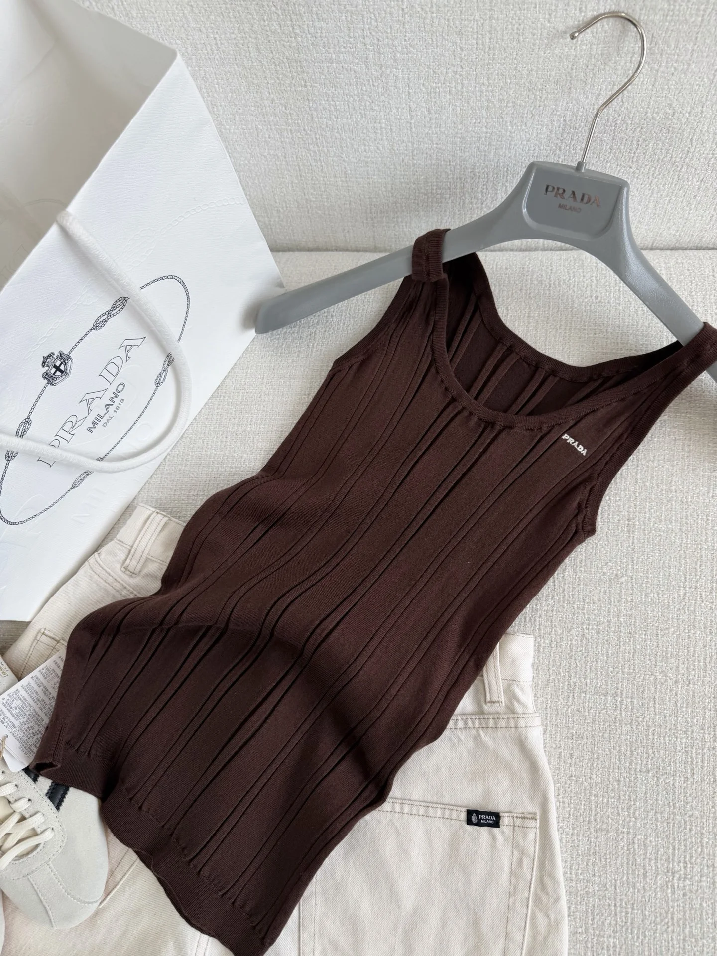 PRADA Vests S-L A95202608040576