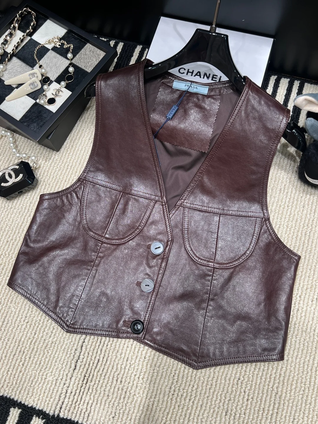 PRADA Vests S-L D15202608041396
