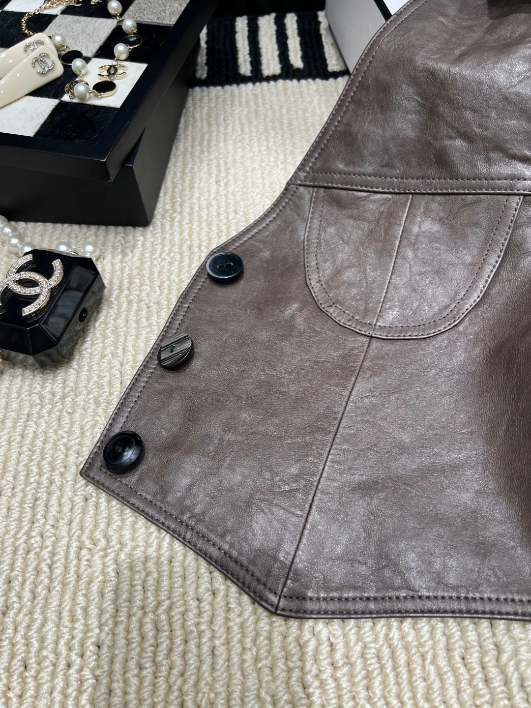PRADA Vests S-L D15202608041398 - Image 5
