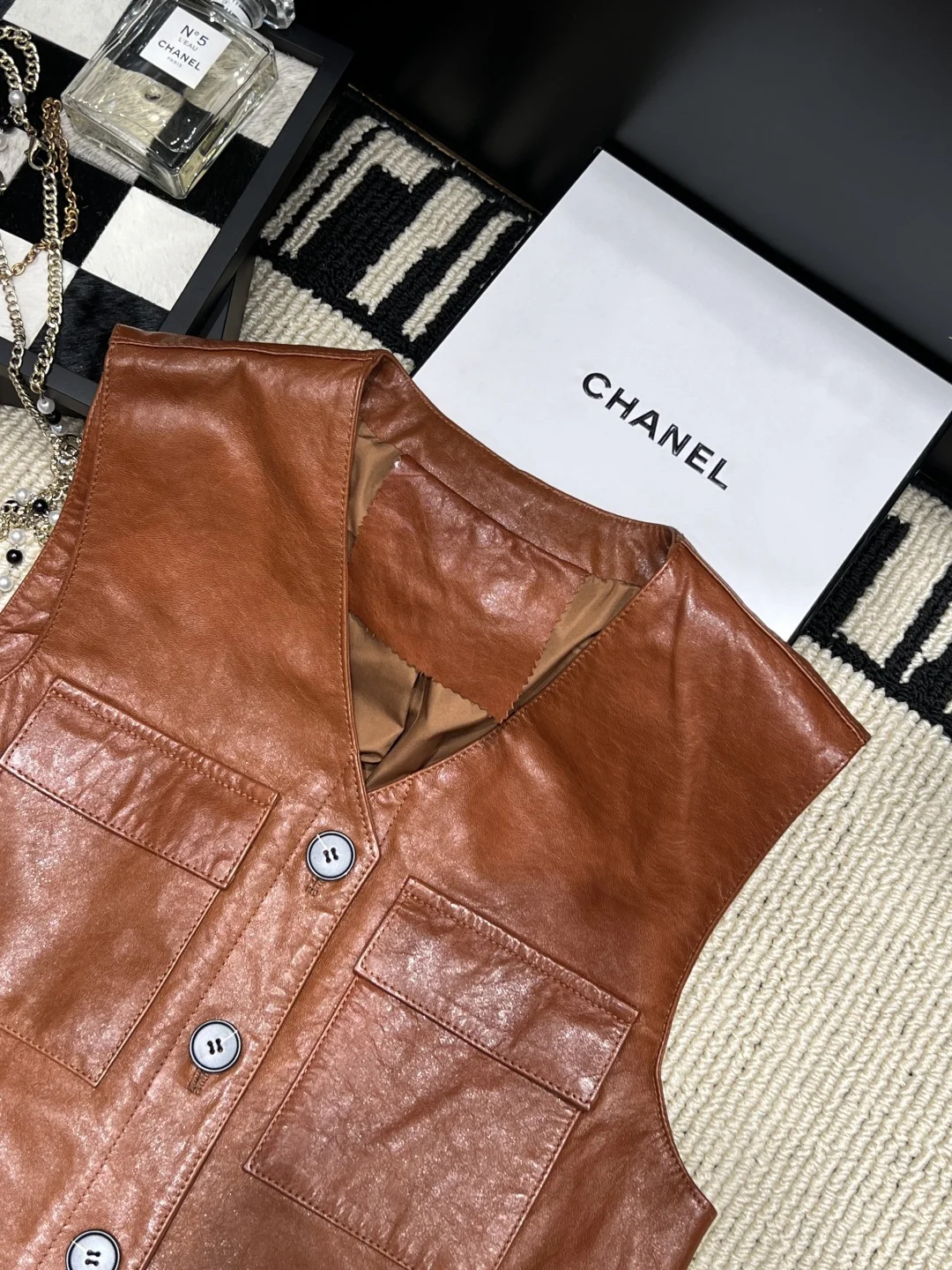 PRADA Vests S-L D25202608041387 - Image 2