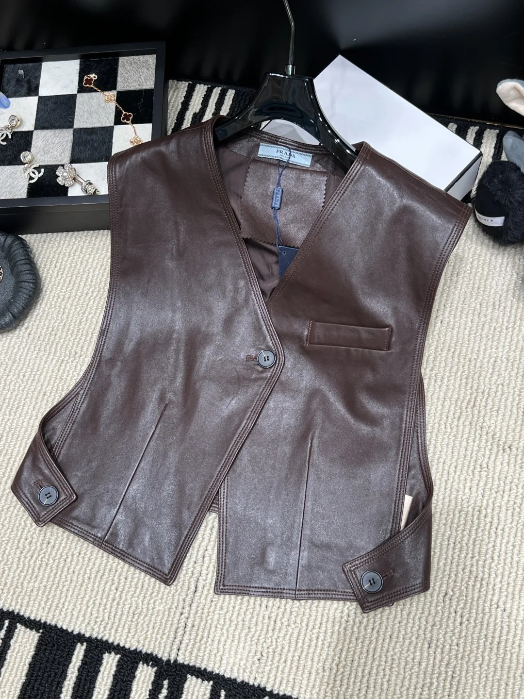 PRADA Vests S-L D25202608041394