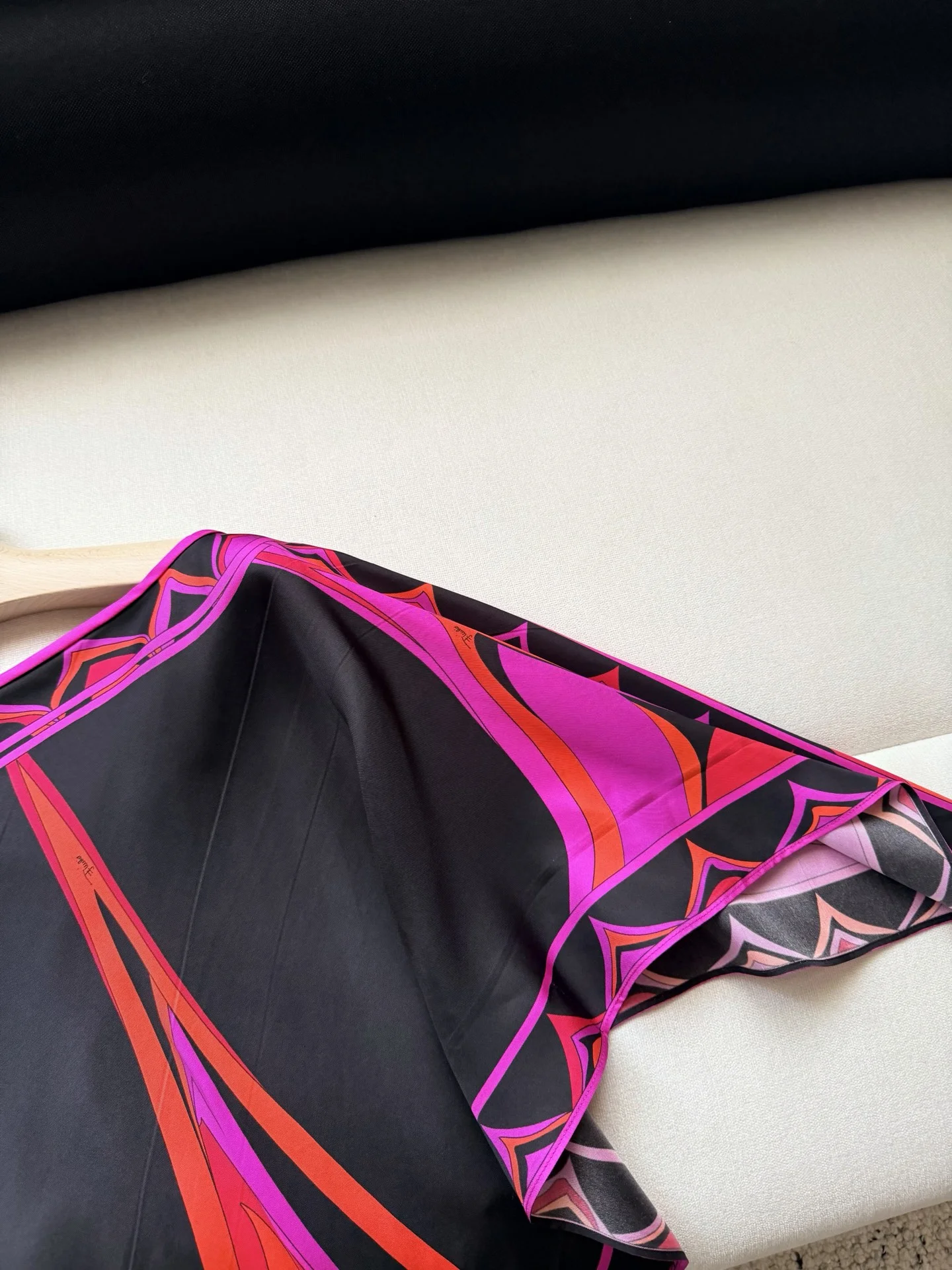 PUCCI Jackets Silk One Size C25202608041485 - Image 3