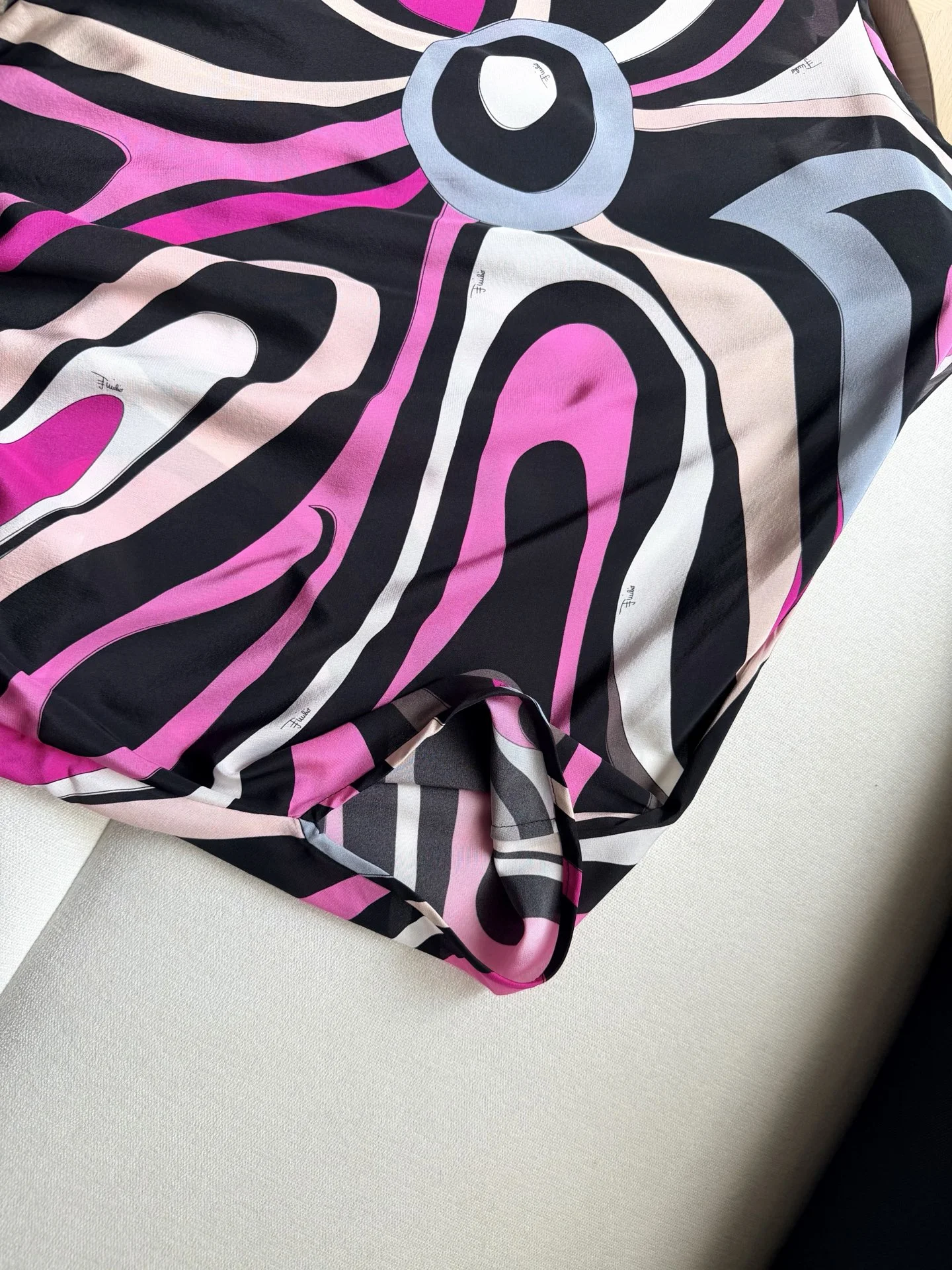 PUCCI Shirts Silk 36-42 E15202608041465 - Image 4