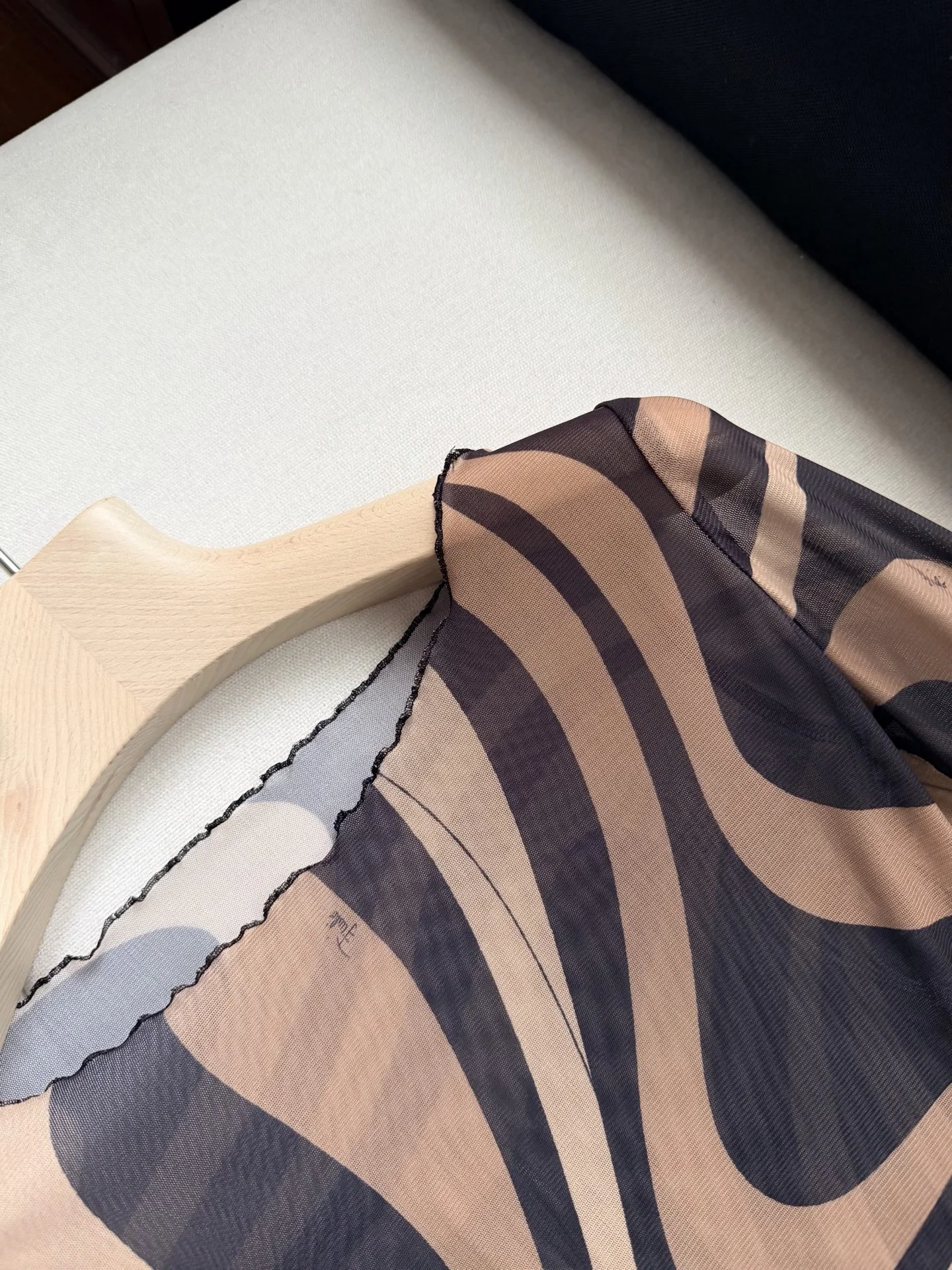 PUCCI T-shirts Mesh 36-42 A85202608041481 - Image 2