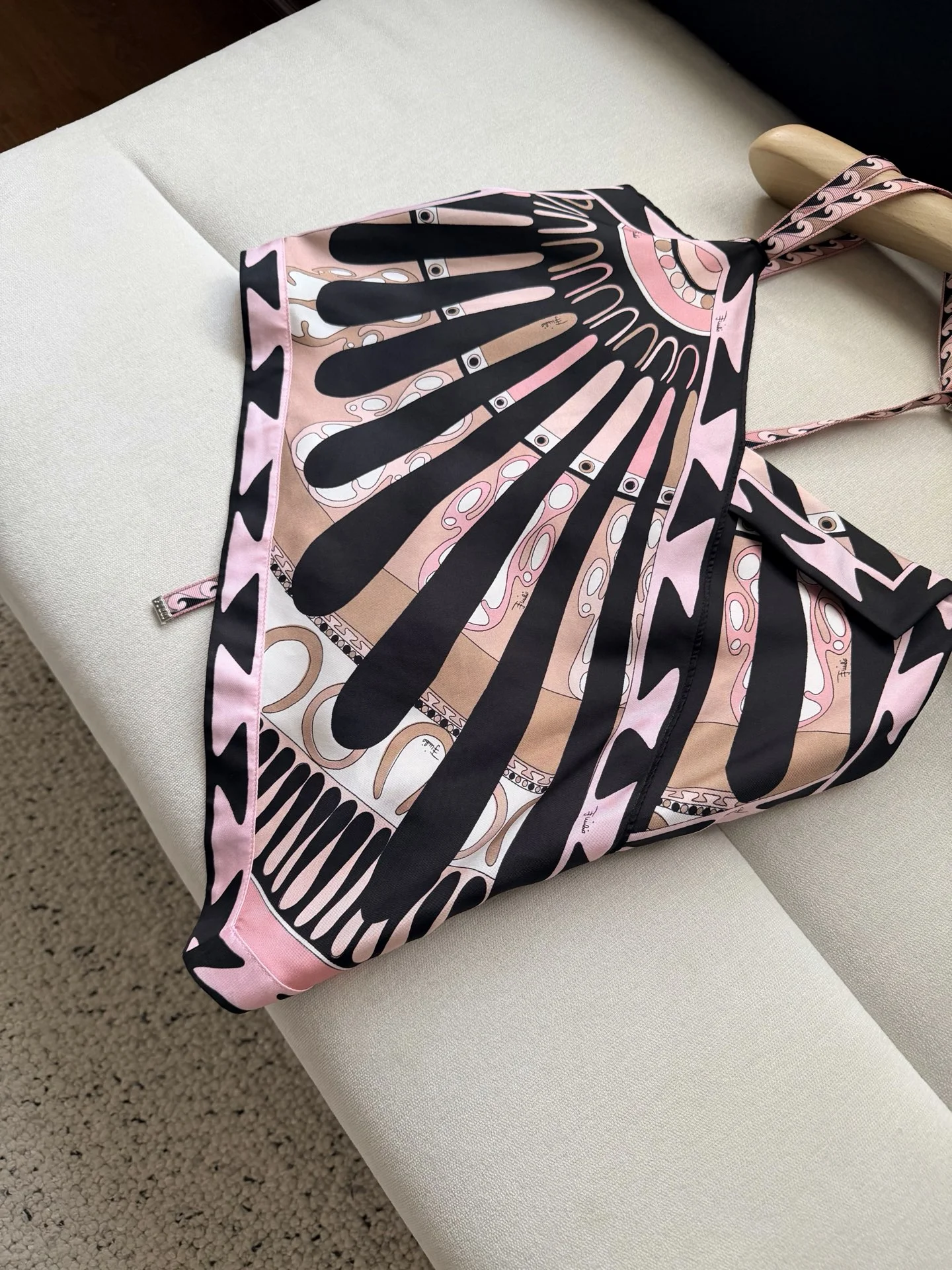 PUCCI Vests Silk Twill 36-42 D15202608041456 - Image 7