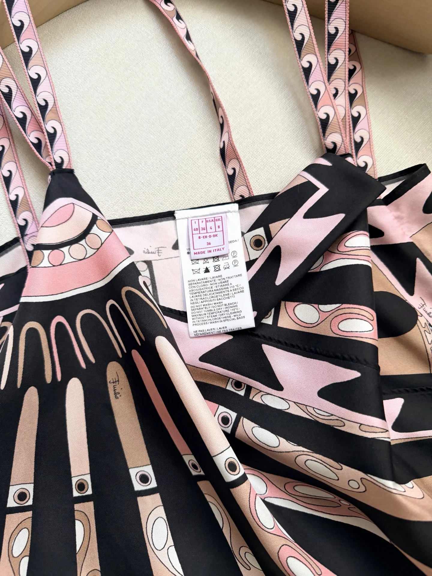 PUCCI Vests Silk Twill 36-42 D15202608041456 - Image 8