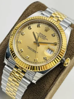 Alternative view of ROLEX Datejust Automatic (Gold Dial) 36mm A900202608050296