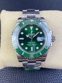 ROLEX Submariner Automatic (Green Dial) 40mm C+ A300202608050018