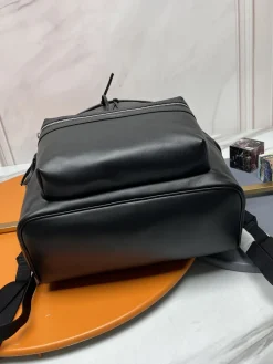 Alternative view of SAINT LAURENT Backpacks Bags Leather (Black) 30X38X17CM F30202608082636