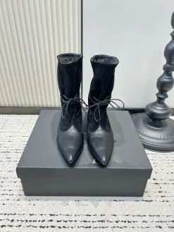 SAINT LAURENT Booties Leather & Suede EU35-39 C40202608030316