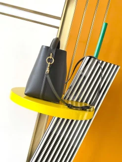 Alternative view of SAINT LAURENT Bucket Bags Calfskin Leather (Black-Gold) 17X20X13CM F60202608080494