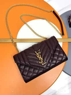 SAINT LAURENT Clutches Bags Caviar Leather (Burgundy-Gold) 21X13X6CM D70202608082309