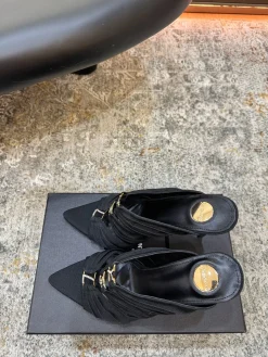 Alternative view of SAINT LAURENT Heels Silk EU35-39 C00202608032148