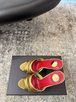 Alternative view of SAINT LAURENT Heels Silk Leather EU35-39 B80202608032170