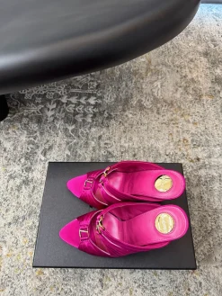 Alternative view of SAINT LAURENT Heels Silk Leather EU35-39 C00202608032156