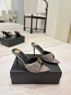 SAINT LAURENT Mules Leather EU35-39 B30202608030236