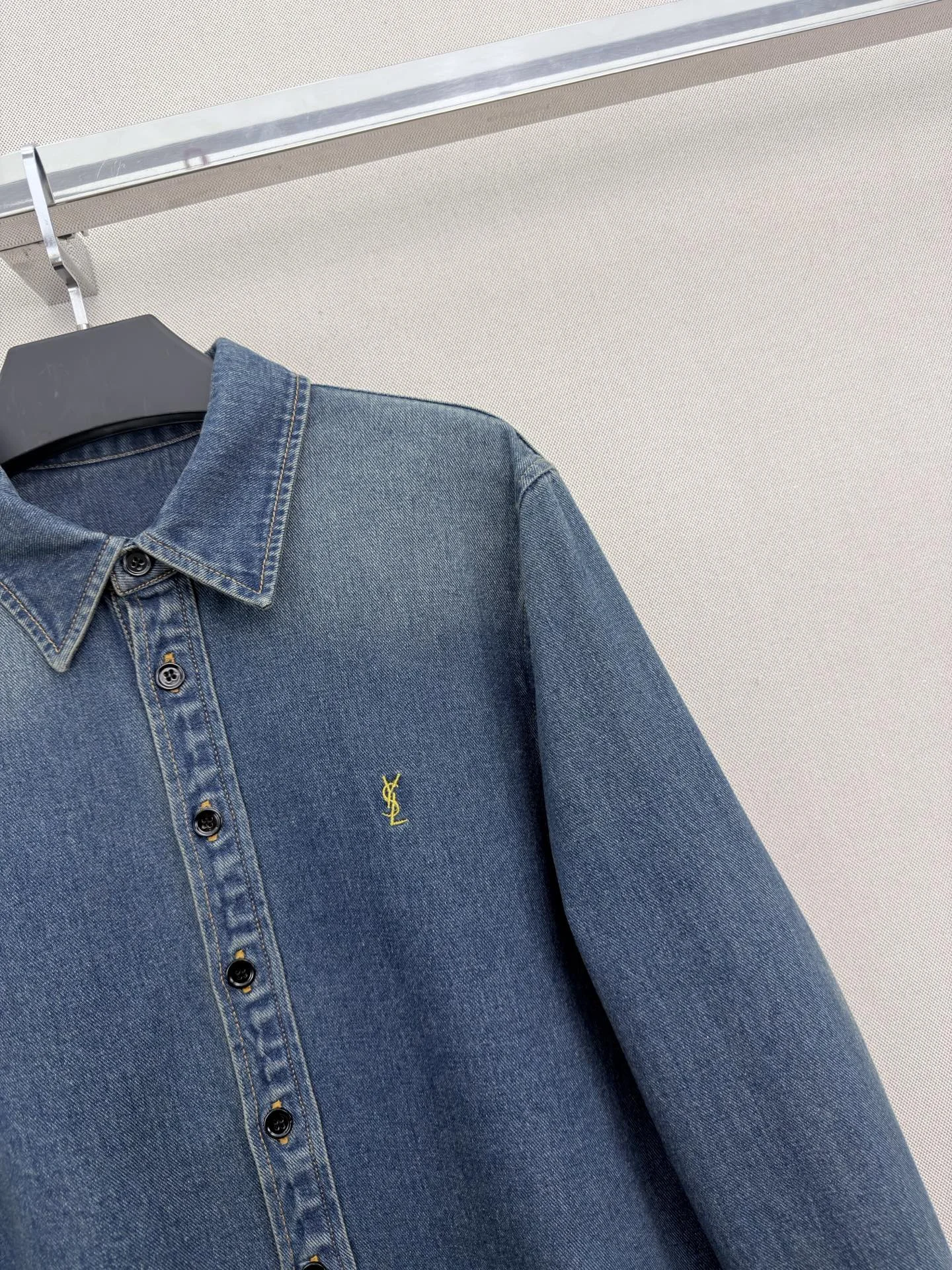 SAINT LAURENT Shirts S-L B55202608041791 - Image 4