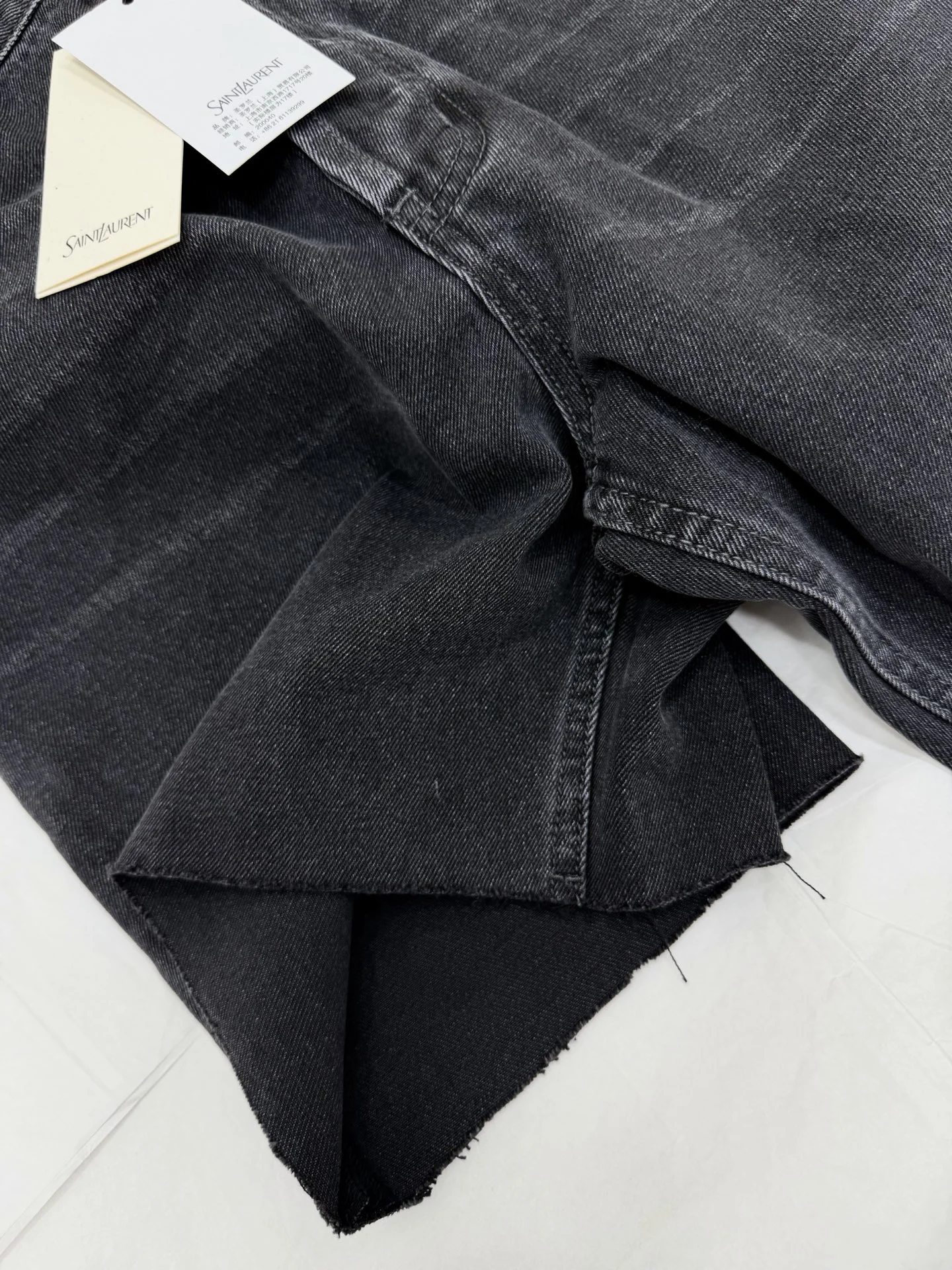 SAINT LAURENT Shorts Denim S-M-L B95202608042667 - Image 5