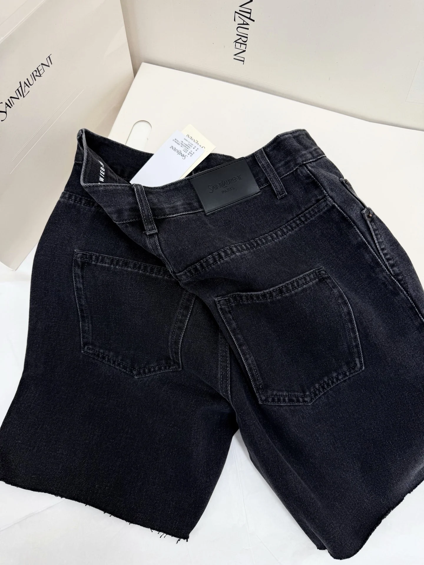 SAINT LAURENT Shorts Denim S-M-L B95202608042667 - Image 6