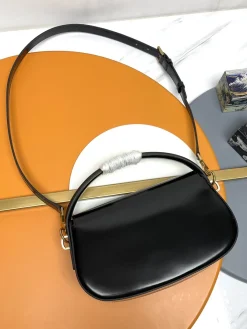Alternative view of SAINT LAURENT Shoulder Bags Box Calf Leather (Black-Gold) 24X15X5CM E80202608082291