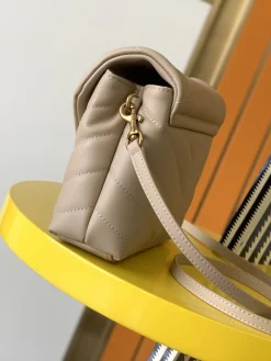 Alternative view of SAINT LAURENT Shoulder Bags Calf Leather (Beige-Gold) 20X14X7CM D30202608080446