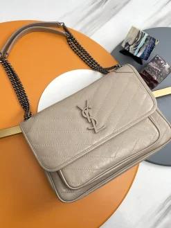 SAINT LAURENT Shoulder Bags Calfskin Leather (Beige-Silver) 28X21X8CM E20202608082540