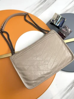 Alternative view of SAINT LAURENT Shoulder Bags Calfskin Leather (Beige-Silver) 28X21X8CM E20202608082540