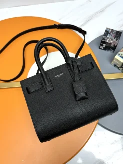 SAINT LAURENT Shoulder Bags Calfskin Leather (Black) 22X18X11CM E80202608082623