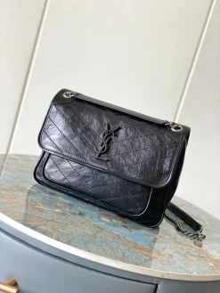 SAINT LAURENT Shoulder Bags Calfskin Leather (Black) 28X20X9CM E70202608082175