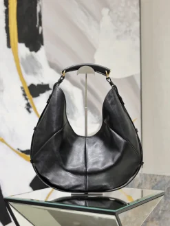SAINT LAURENT Shoulder Bags Calfskin Leather (Black-Gold) 24-48X31-44X3CM G60202608081475