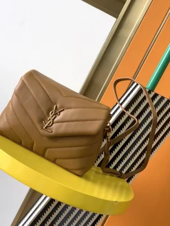 SAINT LAURENT Shoulder Bags Calfskin Leather (Brown-Gold) 20X14X7 CM D30202608080449