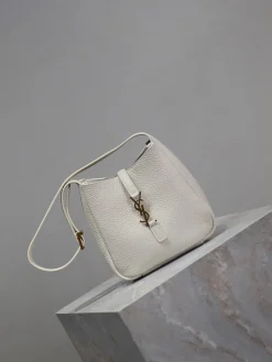 Alternative view of SAINT LAURENT Shoulder Bags Calfskin Leather (White-Gold) 15X16X7CM D90202608081427