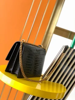 Alternative view of SAINT LAURENT Shoulder Bags Crocodile Leather (Black-Gold) 22X8X16CM E60202608080400