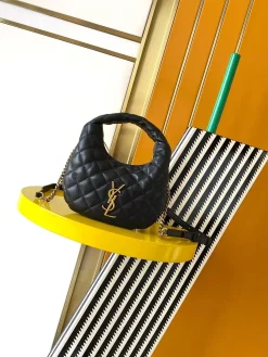 SAINT LAURENT Shoulder Bags Lamb Leather (Black-Gold) 19X12X5CM D80202608080509