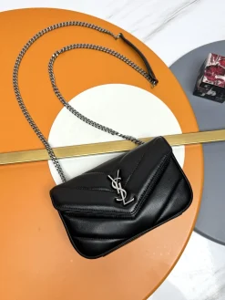 SAINT LAURENT Shoulder Bags Lamb Leather (Black-Silver) 20X12X6CM E10202608082604