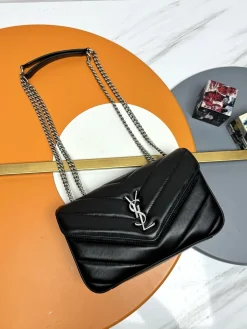 SAINT LAURENT Shoulder Bags Lamb Leather (Black-Silver) 24X14X7CM E70202608082610