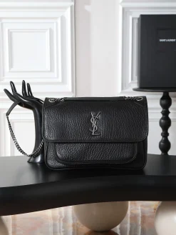 SAINT LAURENT Shoulder Bags Lamb Leather (Black-Silver) 32X23X9CM E70202608080819