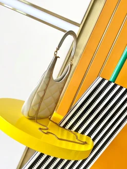 Alternative view of SAINT LAURENT Shoulder Bags Lamb Leather (White-Gold) 19X21X4CM D60202608080376