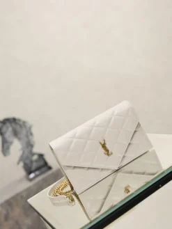Alternative view of SAINT LAURENT Shoulder Bags Lamb Leather (White-Gold) 20X13X5CM D00202608081443