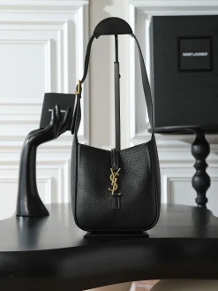 SAINT LAURENT Shoulder Bags Leather (Black-Gold) 15X16X7CM D70202608080759